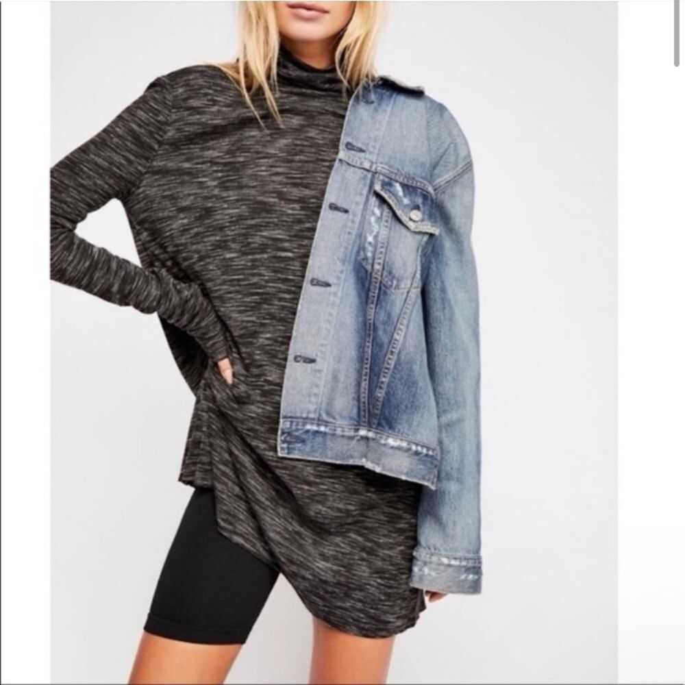 Free People We The Free Stone Cold Turtleneck slit back marled tunic size medium